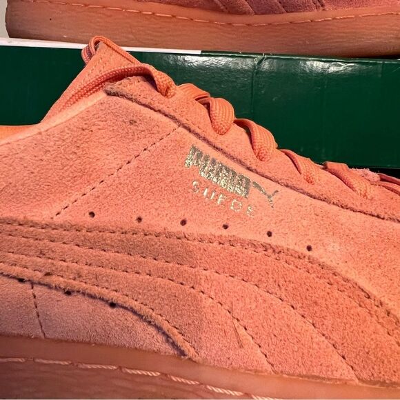 PUMA Suede Classics Salmon Color Suede Classic Mono (desert flower) Sz 8 women - Picture 4 of 13
